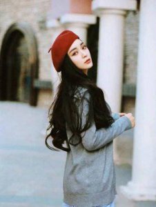 ​河南竟然藏了这么多大美女！这10位女星容貌秀丽，气质卓绝难复