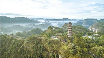 ​方岩山：浙东第一山 人间清灵地