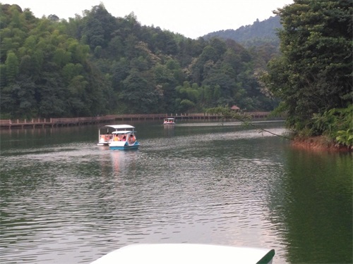 贵州赤水天岛湖，避暑纳凉好去处