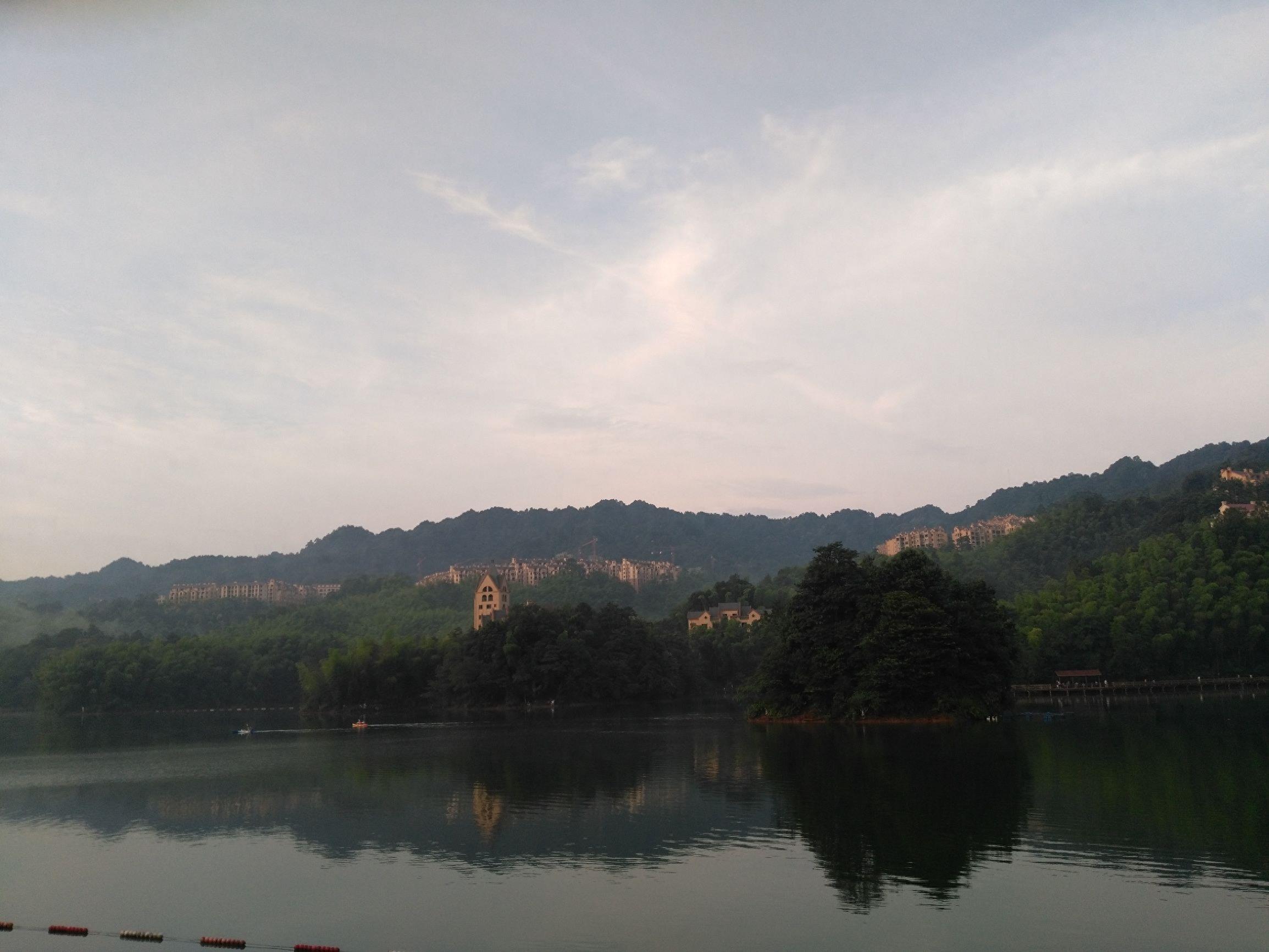 贵州赤水天岛湖，避暑纳凉好去处