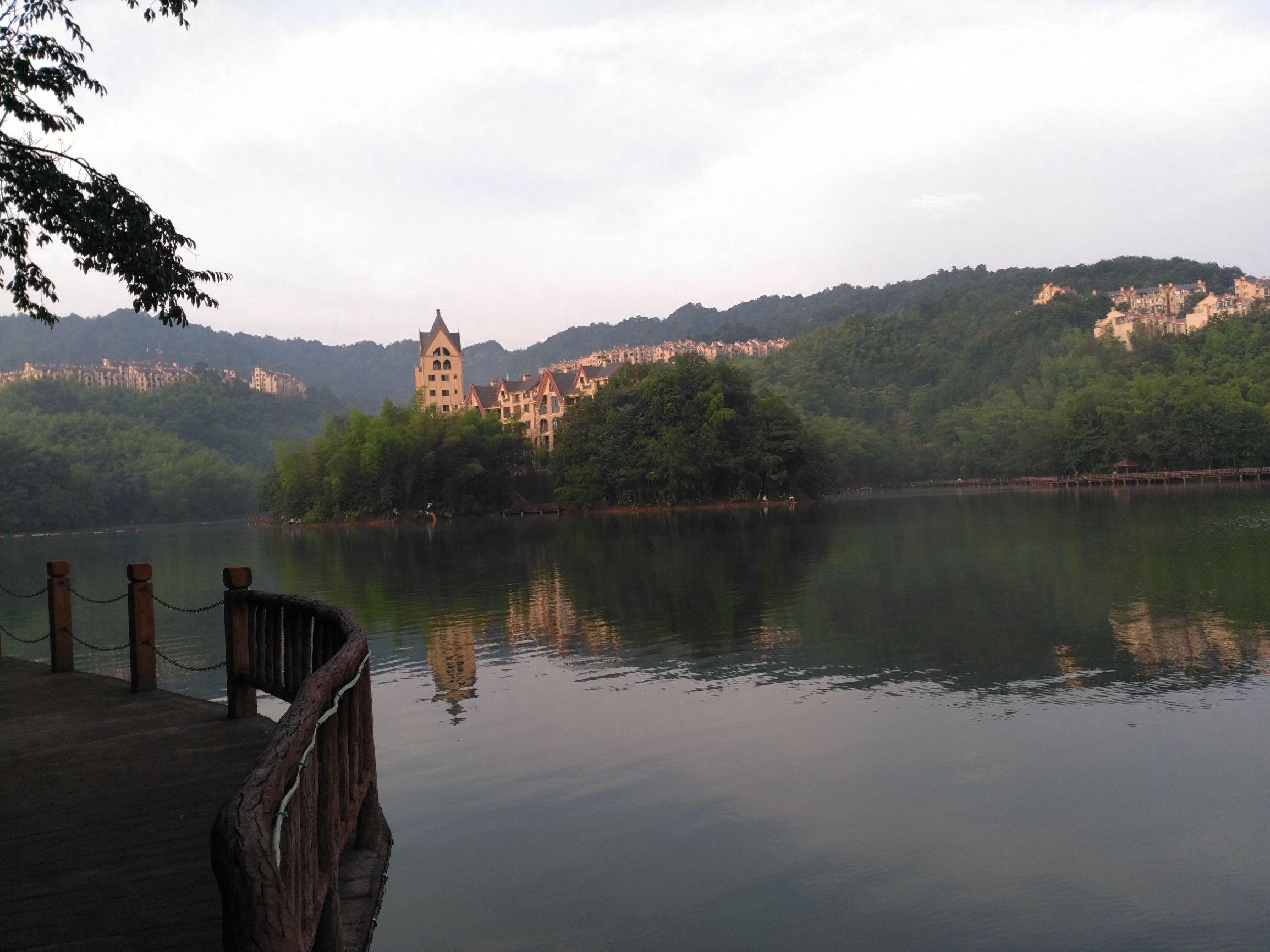贵州赤水天岛湖，避暑纳凉好去处