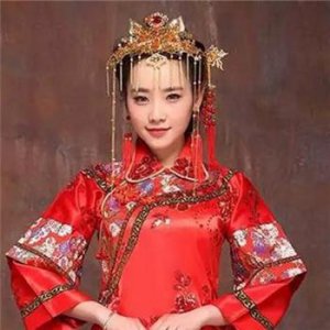 ​中式古装新娘造型 打造复古新娘发型