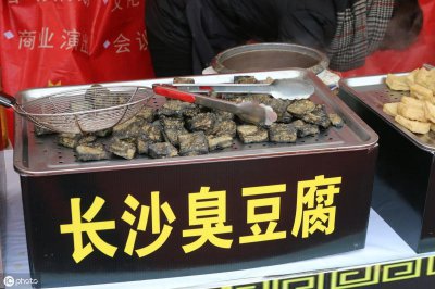 ​吃货看过来！已经给你搜罗好了长沙6大美食街