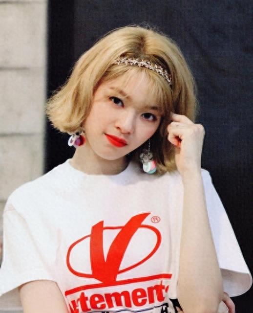 TWICE9人谁的颜值最高？这份榜单告诉你，周子瑜高居榜首