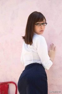 ​献给艺术的女明星-杉原杏璃