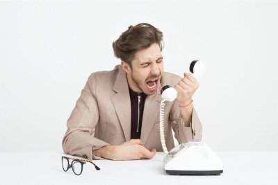 ​划重点！这4种电话全是诈骗，千万小心钱包被掏空