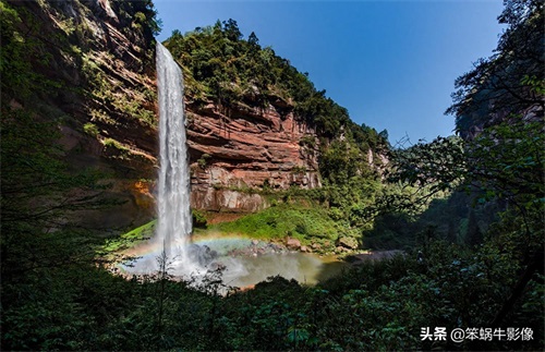 四面山，重庆大山深处的5A景区，被誉为“千瀑之乡”
