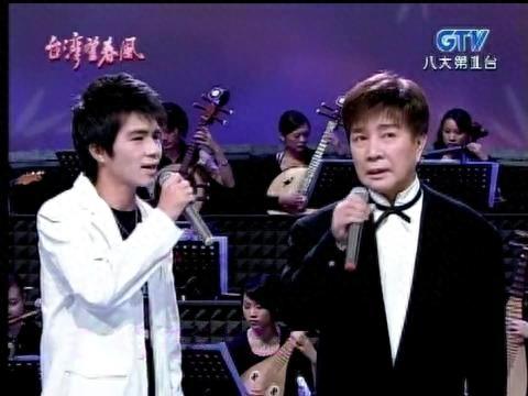 他8岁拍《妈妈再爱我一次》哭倒了上亿中国人，如今默默无闻