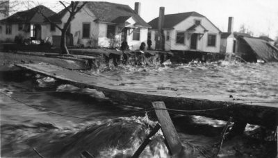 ​1931年，一场20世纪以来的特大洪灾致近400万人死亡