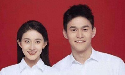 ​孙杨妻子要生了？妻子晒照肚大如箩，大口吃肉体态丰腴，即将临盆
