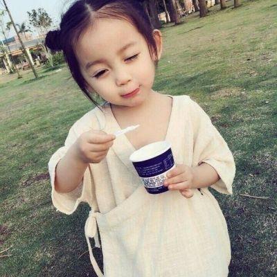 外国大眼超萌小孩头像 高清外国可爱萌娃头像