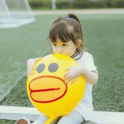 外国大眼超萌小孩头像 高清外国可爱萌娃头像