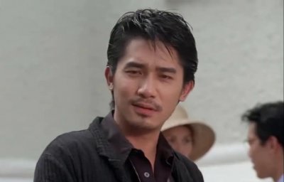 ​从眼神影帝到烂俗喜剧吉祥物，说好的三年，梁影帝何时归来