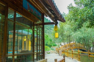 ​金海雪山水疗度假温泉门票仅29.9抢原价68一大一小温泉套票