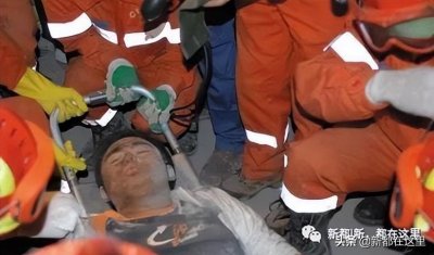 ​当年的“可乐男孩”变这样了~