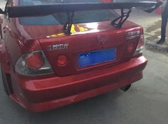让城里人害怕的五菱之光跑车终于来了!