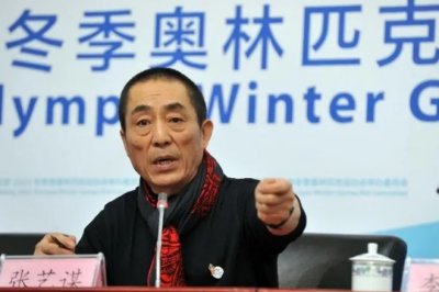 ​冯小刚个人资料（冯小刚：就这样和张艺谋拉开了差距，一个是靠自己，一个是靠