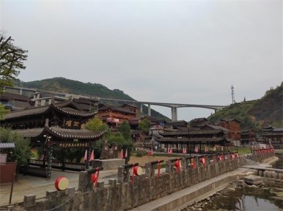 ​湘西剿匪史记16：追剿“湘西魔王”张平，藏匿在古丈大山中被围剿