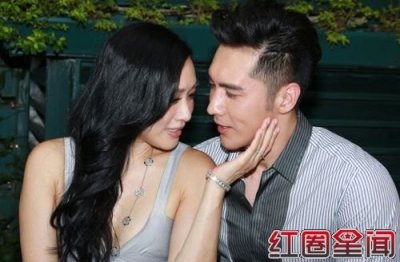 ​钟丽缇与张伦硕姐弟恋激吻图片钟丽缇老公性感肌肉照