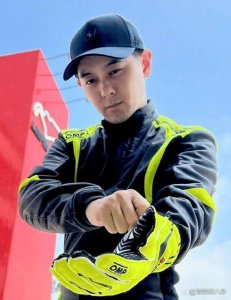 ​林志颖“救命恩人”收到的礼物曝光：21 箱饮料及 24 杯奶茶