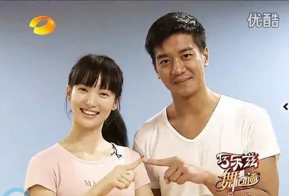 金晨怎么变丑了鼻子怎么了脸怎么那么歪?金晨肯定整容失败细节图