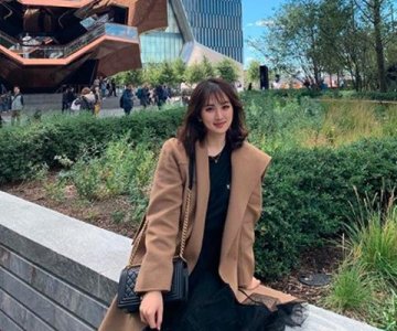 ​任正非22岁女儿近照曝光！身材高挑长腿吸睛，高颜值获赞最美千金