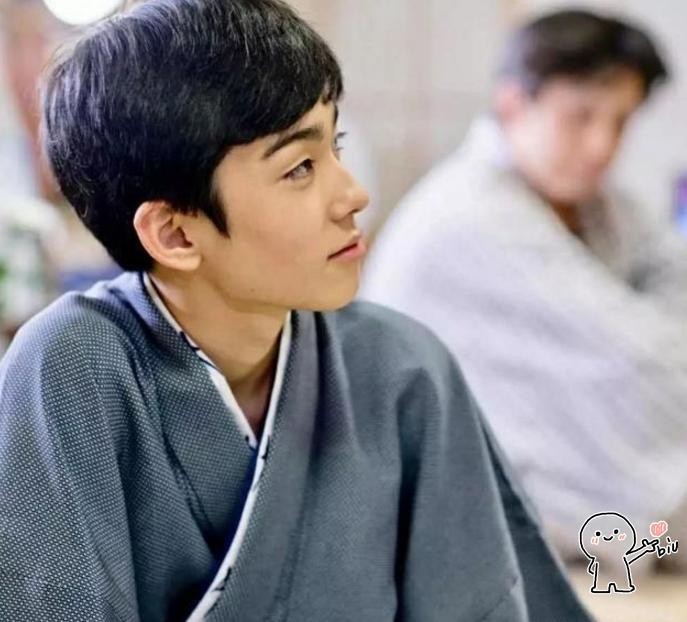 被称为“日本歌舞伎界耀眼美少年”，出生世家，出现就吸粉无数？