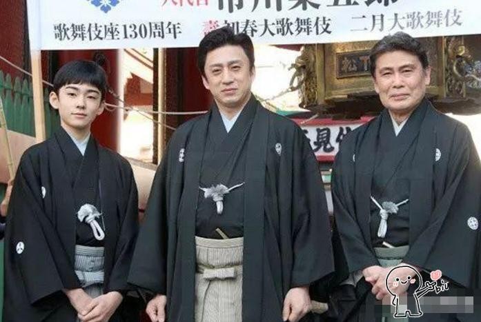 被称为“日本歌舞伎界耀眼美少年”，出生世家，出现就吸粉无数？