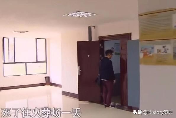 老人去世孝子难当（不孝子病危想见家人最后一面）(7)