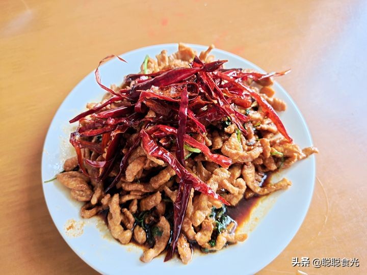 春饼的配菜有哪些（4道搭配春饼的家常小炒）