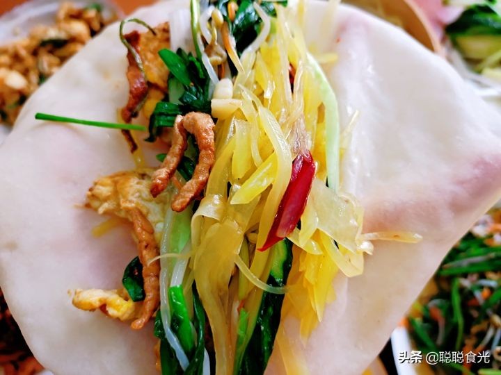春饼的配菜有哪些（4道搭配春饼的家常小炒）