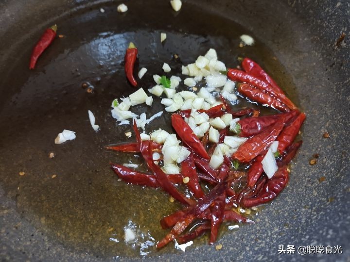 春饼的配菜有哪些（4道搭配春饼的家常小炒）