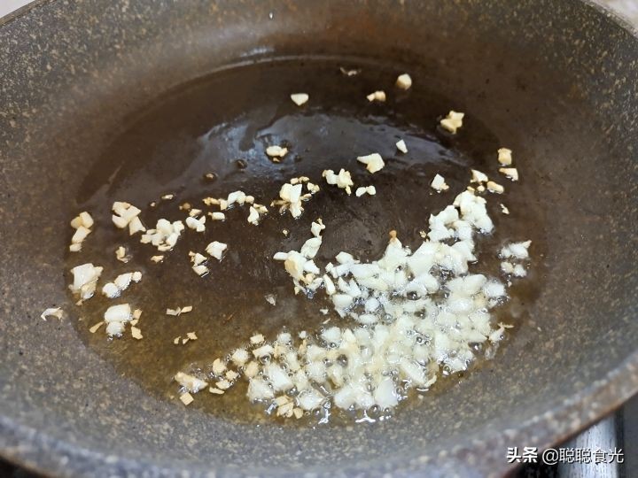 春饼的配菜有哪些（4道搭配春饼的家常小炒）