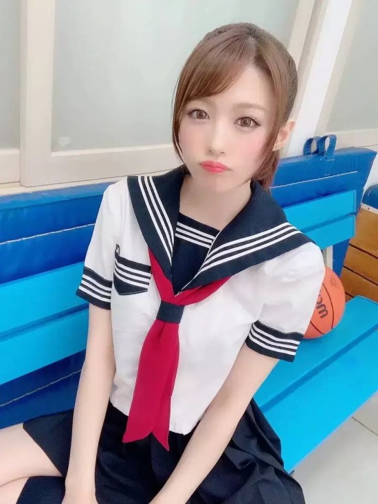 长野小姐姐相泽南美图分享，天使魅惑！