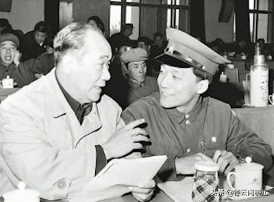 ​相声大师侯宝林为何不让儿子侯耀文说相声，原因太过现实