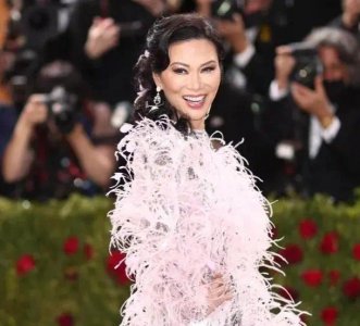 ​邓文迪再次开通内地账号 第一条动态就翻车了