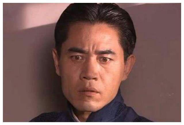 陈宝国从一而终的爱情：与赵奎娥相恋8年终修成正果