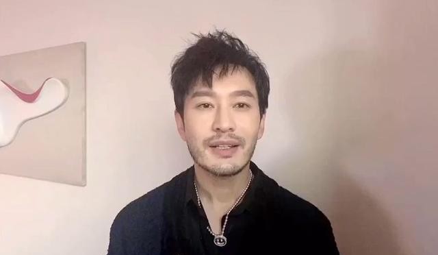 张靓颖乳环真的吗（张靓颖打乳环事件真相大白）
