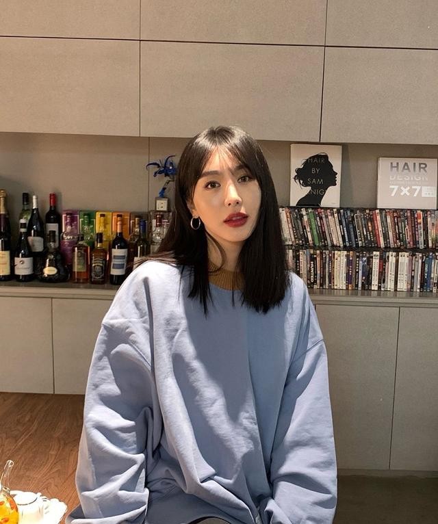 张靓颖乳环真的吗（张靓颖打乳环事件真相大白）