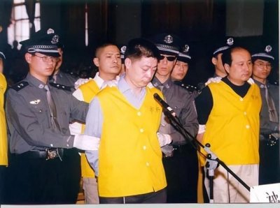 ​山东头号黑社会“涛哥”，徐宗涛：比狠，还有谁