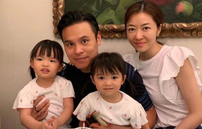 ​熊黛林为老公郭可颂庆生，双胞胎女儿一个像爸一个像妈