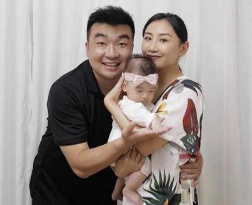 ​何雯娜老公梁超，何雯娜老公个人资(何雯娜怎么和梁超在一起的)