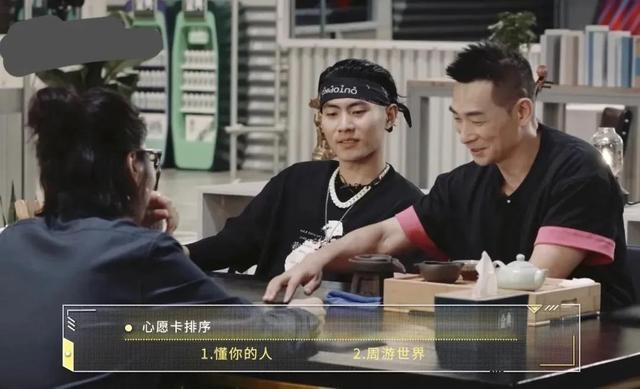易立竞个人资料介绍（易立竞遇到赵文卓秒怂）