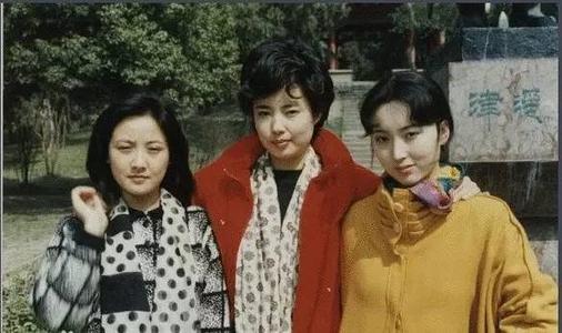 张国立邓婕个人简介（二婚嫁给张国立）(3)
