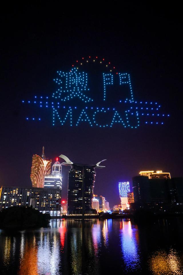 澳门环岛游夜景（还有年度无人机大秀）(9)