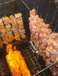 ​细说《红楼梦》：一块鹿肉，为什么让王熙凤顶风冒雪跑来抢吃？