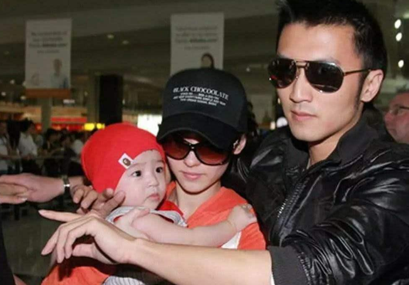 谢霆锋和张柏芝复婚了吗(谢霆锋把张柏芝接回家了吗 )