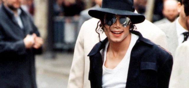 迈克尔杰克逊生死之谜（迈克尔杰克逊一个永远长不大的男孩）(10)