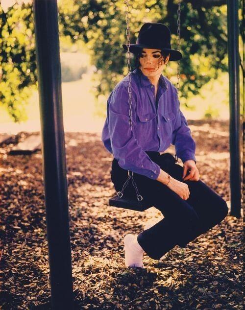 迈克尔杰克逊生死之谜（迈克尔杰克逊一个永远长不大的男孩）(8)