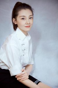 ​郑恺苗苗事件概括（让夜店小王子郑恺收心的苗苗）